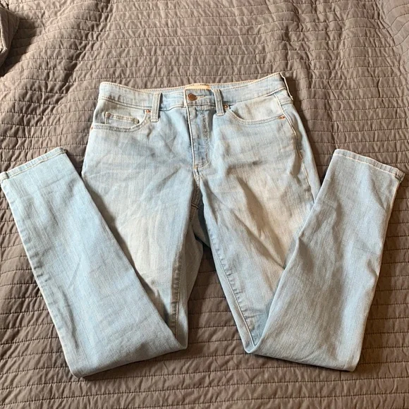 Universal Thread 6/28 R - Picture 2 of 5